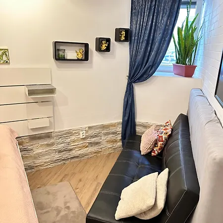 Family Dreams Old Town Апартаменты Краков